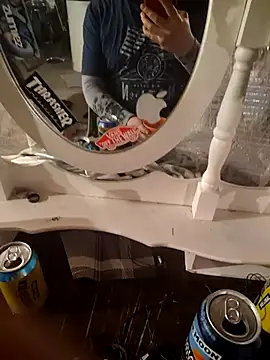 Snapshot of Cummaker69 chatting on 03/02/25, 05:44 Cummaker69 online show from 03/02/25, 05:44