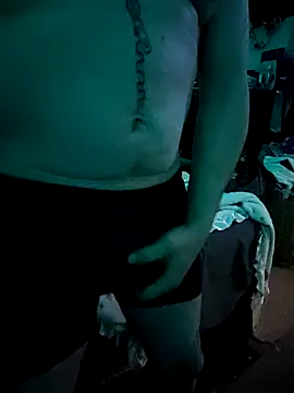 Snapshot of Cummaker69 chatting on 12/22/25, 12:51 Cummaker69 online show from 12/22/25, 12:51