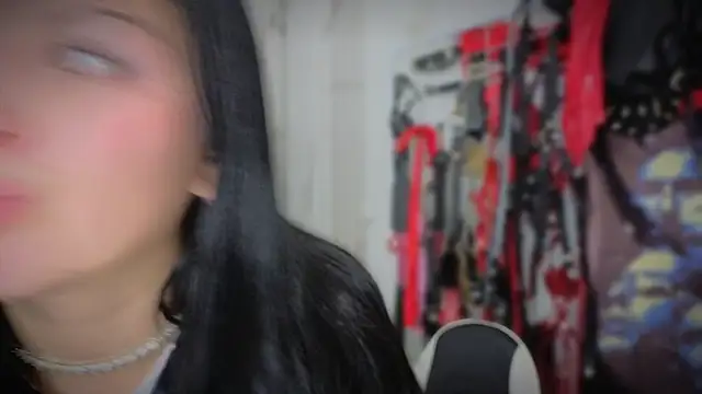 Guxplo  online show from 04/07/26, 02:39