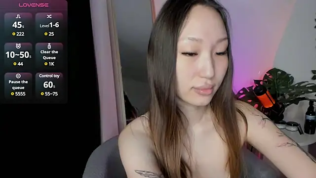 Snapshot of Christine_Carlson chatting on 03/07/25, 08:44 Christine Carlson online show from 03/07/25, 08:44