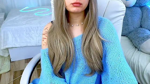 Snapshot of baby_debbie chatting on 03/09/25, 12:31 baby debbie online show from 03/09/25, 12:31