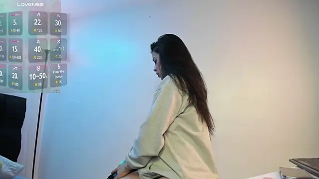 aitana garcia  online show from 11/14/25, 11:42