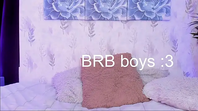 iiangel  online show from 03/18/25, 08:03