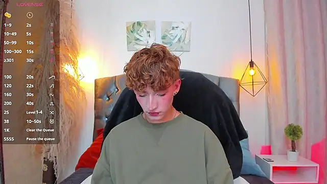 iiangel  online show from 10/16/25, 05:41