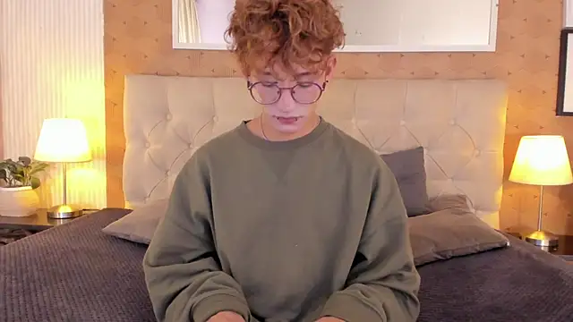 iiangel  online show from 11/07/25, 03:06