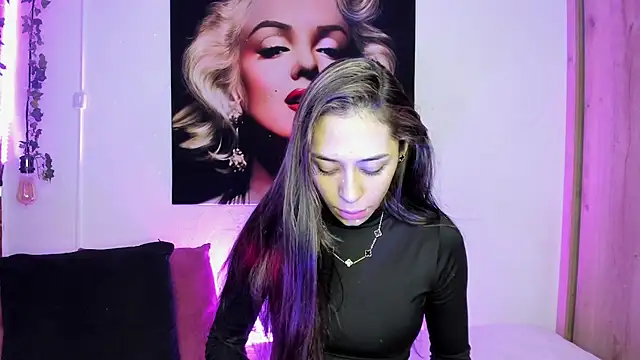 TANIA 06 online show from 12/05/25, 01:20