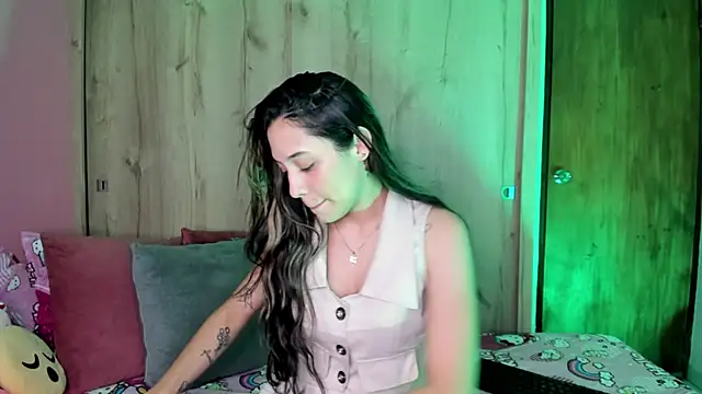 TANIA 06 online show from 05/30/26, 08:50