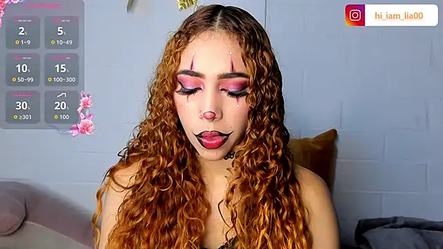 LiaHansson online show from 10/31/25, 05:03