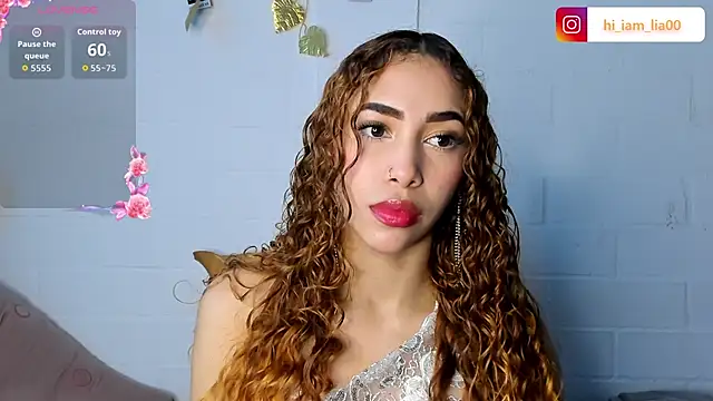 LiaHansson online show from 11/24/25, 06:18