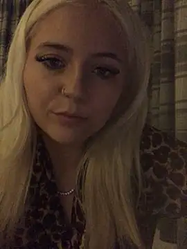 Snapshot of Blondie_Sofia_Essexbabe chatting on 09/10/25, 01:16 Blondie Sofia Essexbabe online show from 09/10/25, 01:16