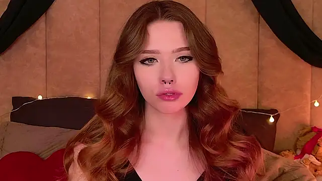 Sierra Fane online show from 02/23/25, 12:19