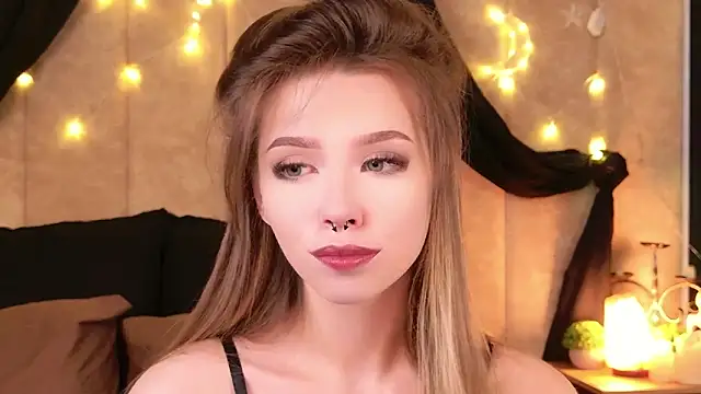 Sierra Fane online show from 12/21/25, 10:55