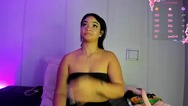 sasha riverss online show from 10/02/25, 08:16