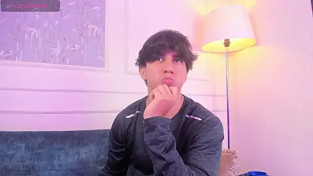 Allex Cano online show from 04/12/26, 08:36