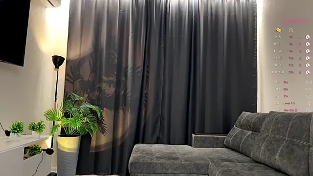 Nerdy Amy online show from 10/21/25, 04:08
