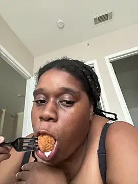 Snapshot of Deshay30 chatting on 10/25/25, 08:25 Deshay30 online show from 10/25/25, 08:25