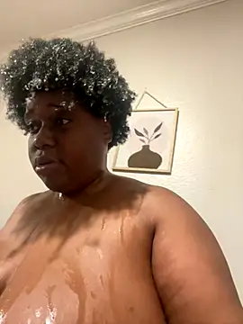 Snapshot of Deshay30 chatting on 11/18/25, 11:59 Deshay30 online show from 11/18/25, 11:59