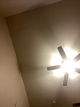 Snapshot of Deshay30 chatting on 11/29/25, 11:19 Deshay30 online show from 11/29/25, 11:19