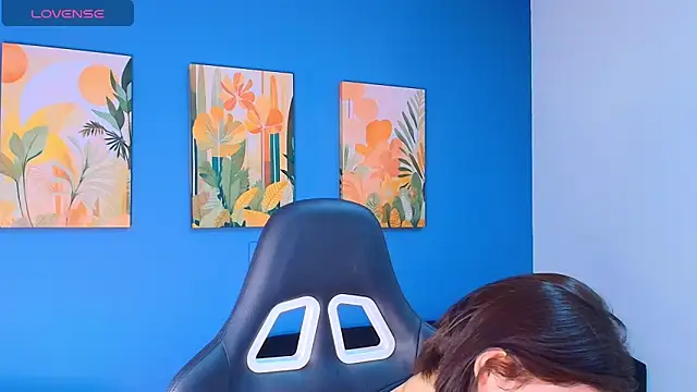 Zamira Taylor online show from 10/20/25, 11:49