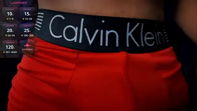 Snapshot of jeffvalemtino chatting on 12/02/25, 12:05 jeffvalemtino online show from 12/02/25, 12:05