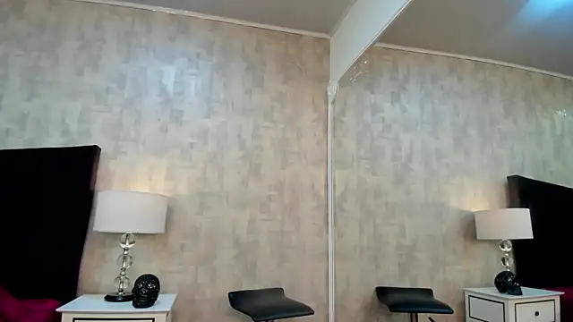 Snapshot of NahomyCarther chatting on 12/01/25, 03:00 NahomyCarther online show from 12/01/25, 03:00