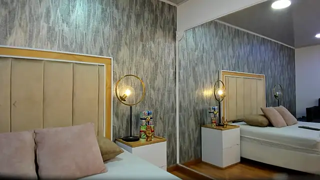 Snapshot of NahomyCarther chatting on 12/14/25, 03:56 NahomyCarther online show from 12/14/25, 03:56