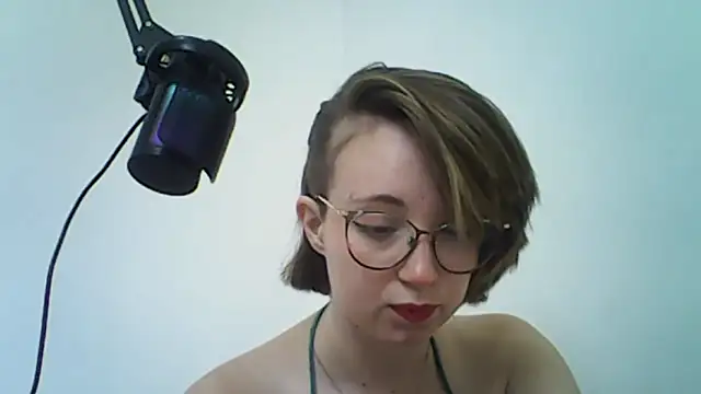 Snapshot of Elise_Nyx chatting on 09/12/25, 12:16 Elise Nyx online show from 09/12/25, 12:16