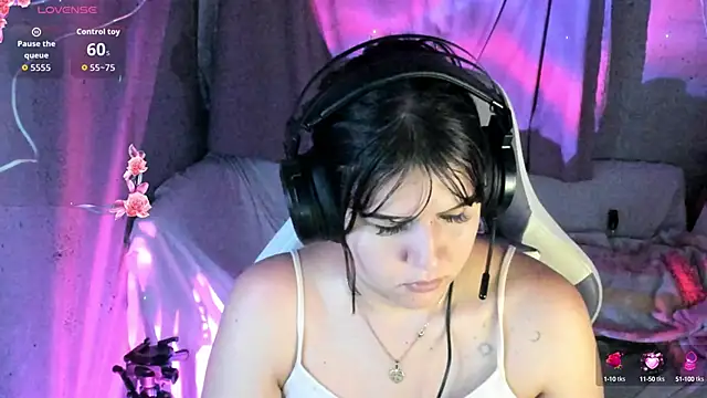 brii69 online show from 10/15/25, 11:16