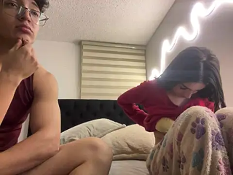 DesireLuxe online show from 04/07/26, 08:37