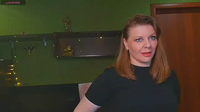 VeronikawGold online show from 03/28/26, 03:39