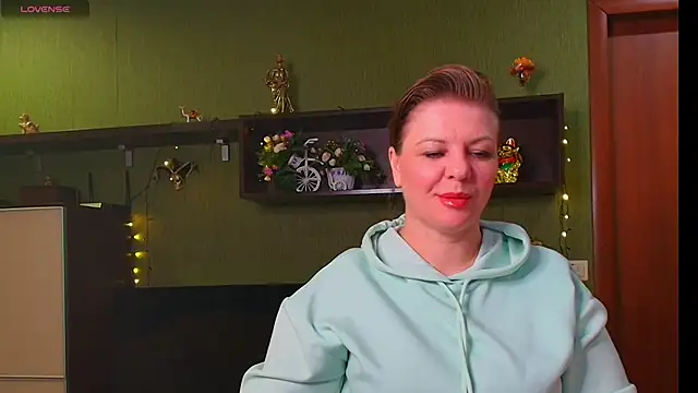 VeronikawGold online show from 04/15/26, 10:32