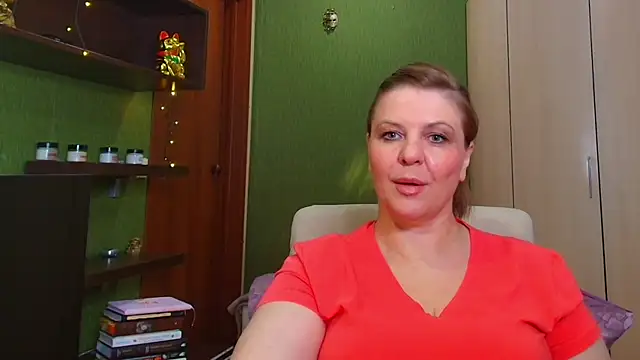 VeronikawGold online show from 05/26/26, 09:33