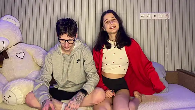 baby lesi online show from 03/12/26, 04:46