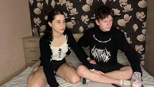 baby lesi online show from 04/02/26, 06:27