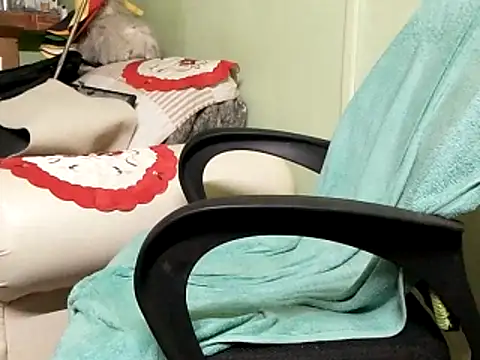 Snapshot of calme_odl1 chatting on 02/22/25, 01:44 calme odl1 online show from 02/22/25, 01:44