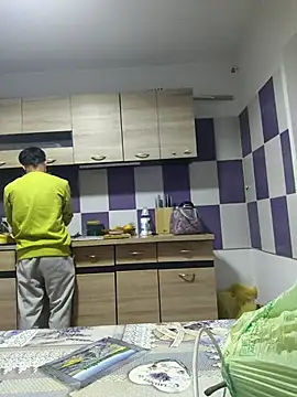 Snapshot of andreiiiii2025 chatting on 10/03/25, 07:38 andreiiiii2025 online show from 10/03/25, 07:38