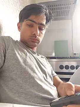 andreiiiii2025 online show from 05/10/26, 06:40