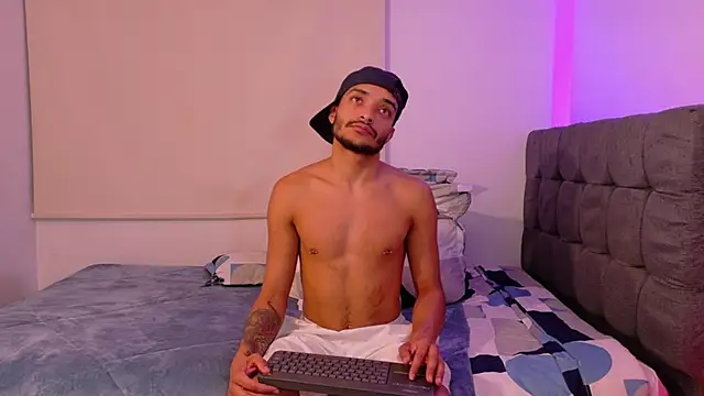 eross chipre  online show from 02/03/26, 06:40