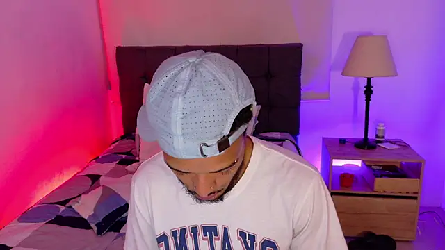 eross chipre  online show from 03/31/26, 01:18