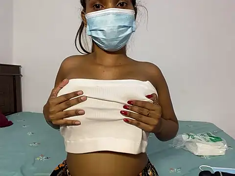 Snapshot of Baby_asha chatting on 03/08/25, 04:17 Baby asha online show from 03/08/25, 04:17