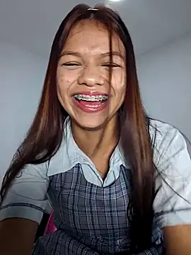 sophia ramirez12 online show from 04/15/26, 01:12