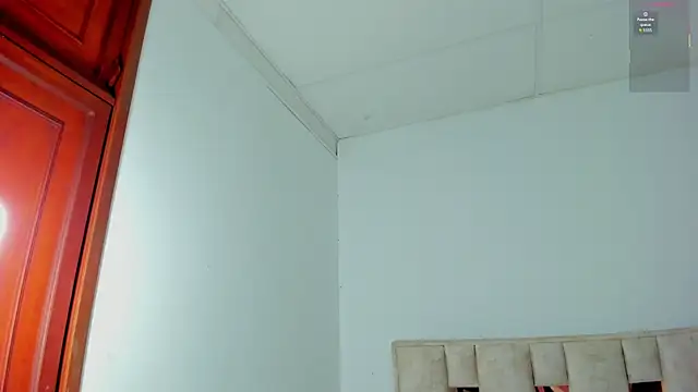 Snapshot of cutie_sarax1 chatting on 11/16/25, 11:49 cutie sarax1 online show from 11/16/25, 11:49