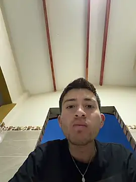 Fperezv207 online show from 06/03/26, 11:32