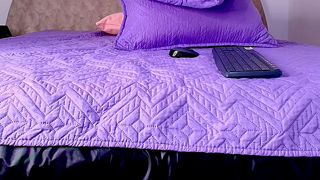 abigail fx online show from 11/22/25, 03:05