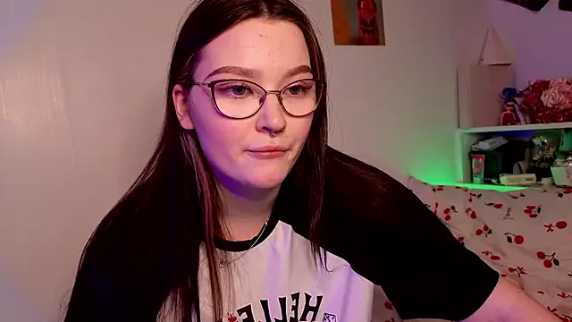 milliedoll online show from 02/17/26, 01:51