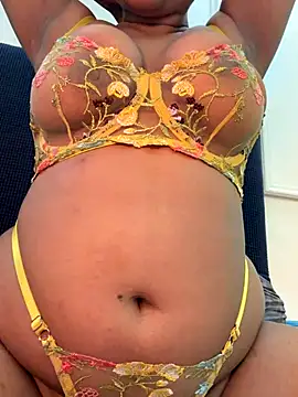 isha sassy online show from 11/26/25, 05:36