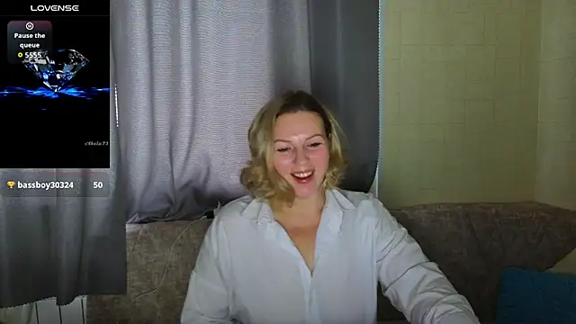 LadyLucky  online show from 10/22/25, 02:34