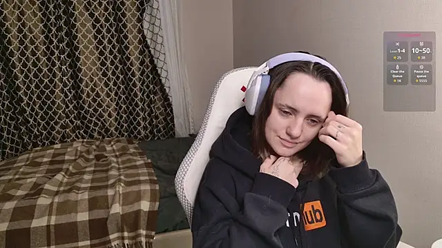 Luna Loveee online show from 09/20/25, 03:51