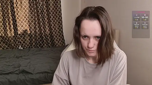 Luna Loveee online show from 09/24/25, 05:00