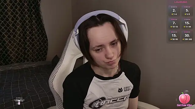 Luna Loveee online show from 03/27/26, 03:56